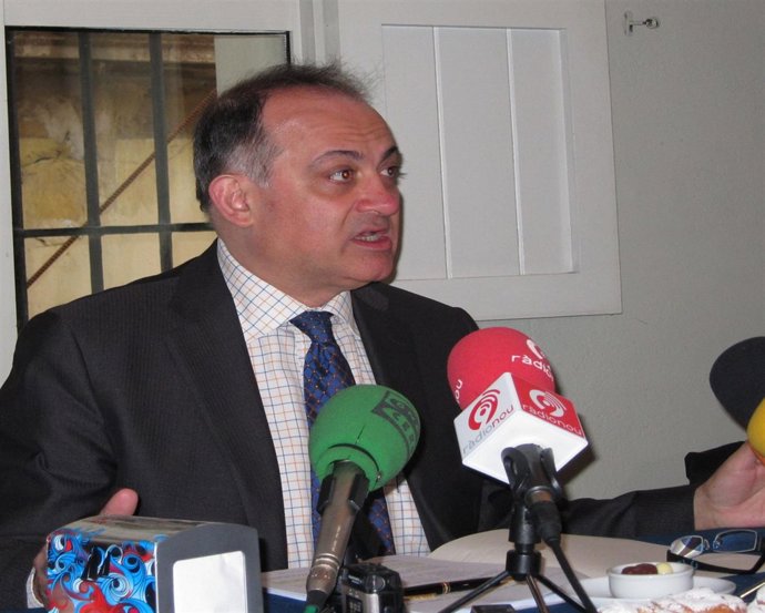 Joan Calabuig durante el desayuno informativo