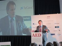 Mas llevará al Parlament una ley-marco para simplificar la administración