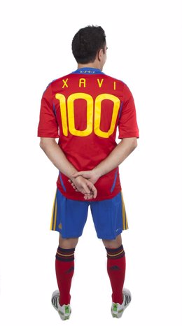 Xavi, centenario con España
