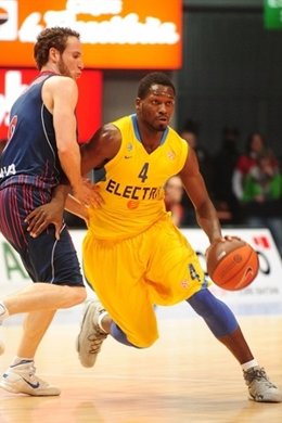 Caja Laboral cae ante Maccabi Electra