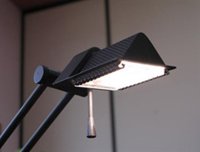 RSC.-Las empresas se involucran en la lucha contra el cambio climático y se suman a la Hora del Planeta de WWF