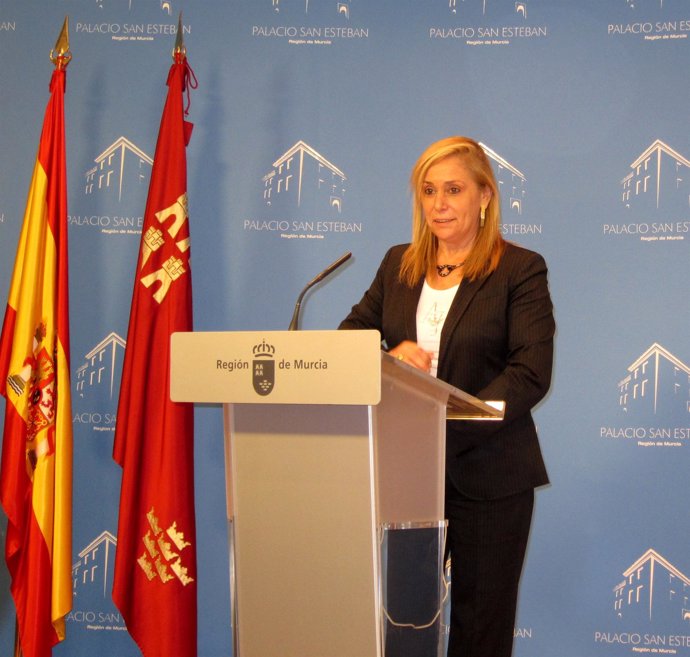La consejera de Presidencia y portavoz del Gobierno murciano, María Pedro Revert