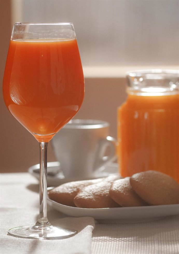Copa de zumo en desayuno