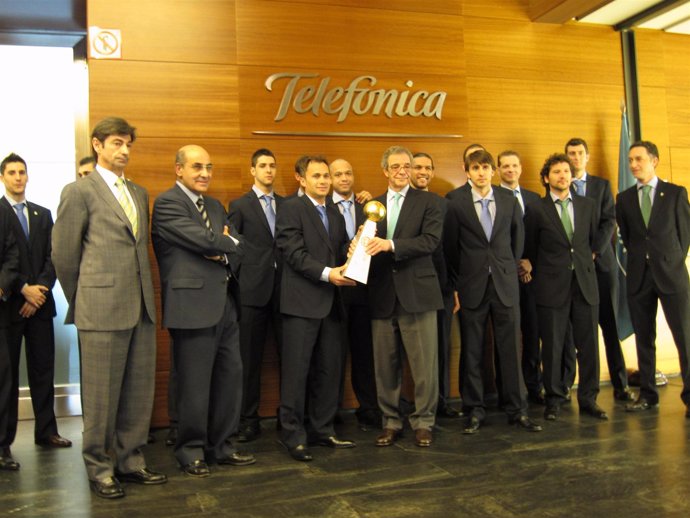 El Inter Movistar, recibido por César Alierta, presidente de Telefónica