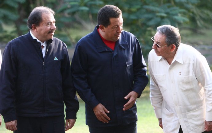 Daniel Ortega, Hugo Chávez y Raúl Castro