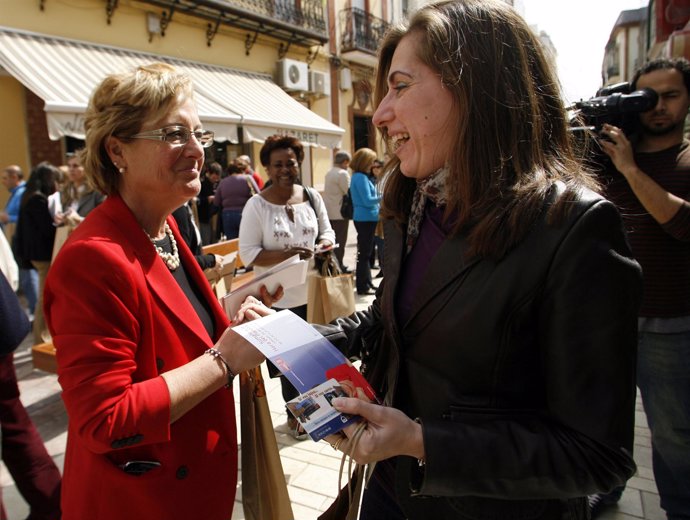 La candidata socialista a la Alcaldía de Huelva, Petronila Guerrero