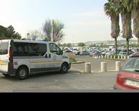 La Puebla de Cazalla, "consternada", decreta el lunes día de luto por el apuñalamiento del joven