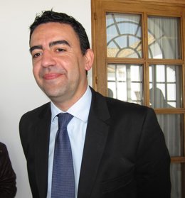 Mario Jiménez en el Parlamento