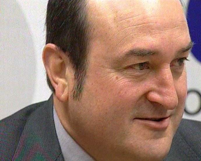 Andoni Ortuzar (PNV) en Onda Vasca