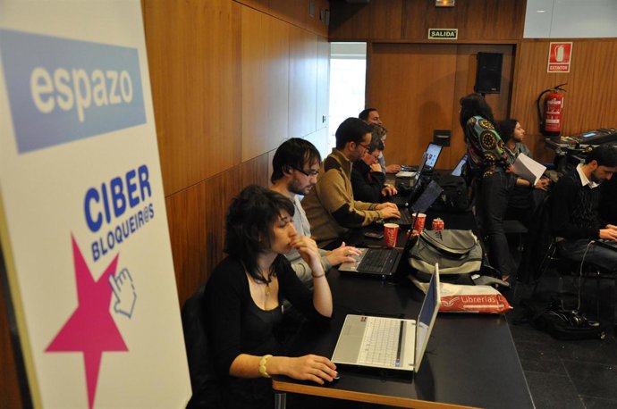 Fotografías Da Sesión De Mañá Da Convención Electoral Municipal Do BNG