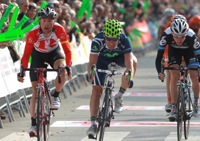 Rojas se hace con la victoria