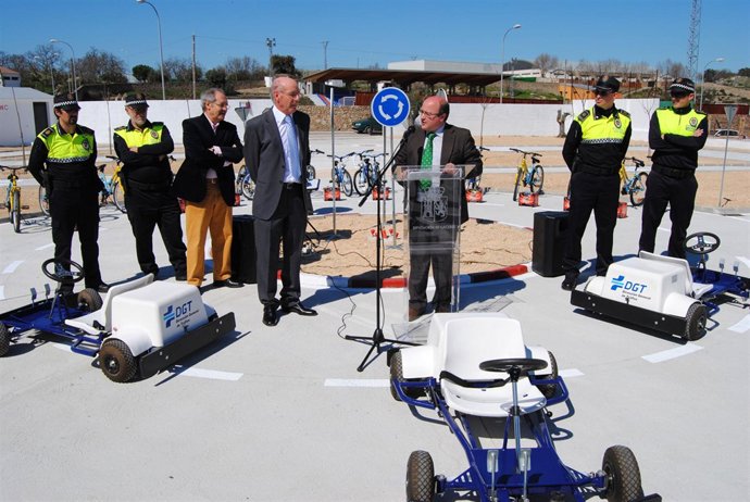 Parque Infantil De Tráfico. Nota De Prensa