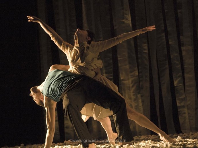 La compañía de Eva Bertomeu actuará en París