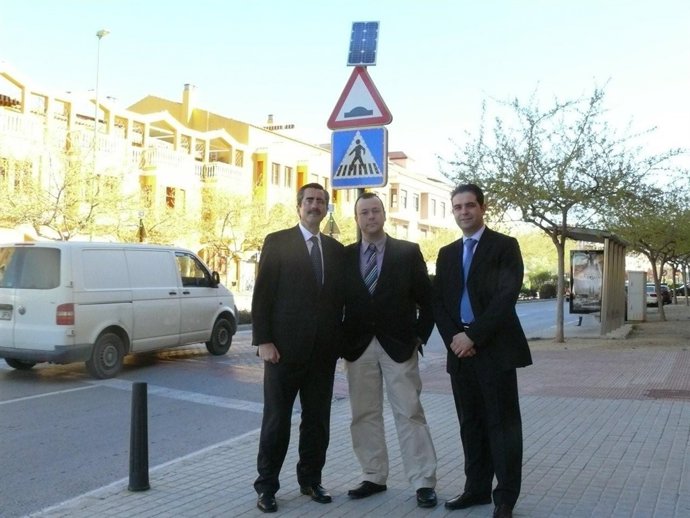 Proyecto piloto de señalización de pasos de peatones l'Eliana 