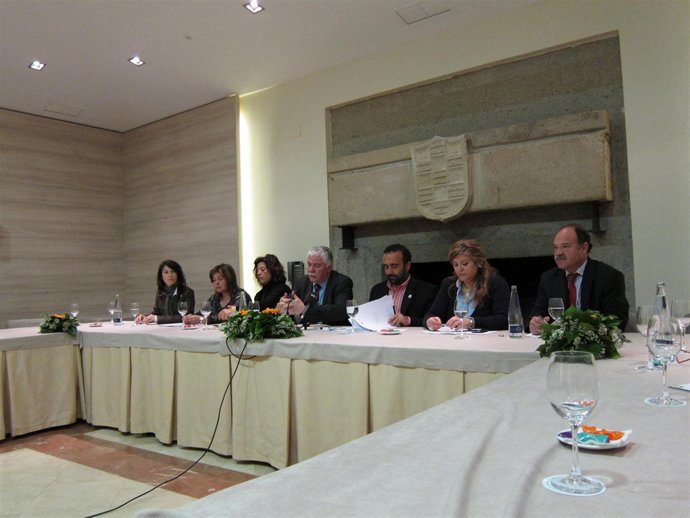 FOTOS BALANCE DIPUTACIÓN CC TOVAR