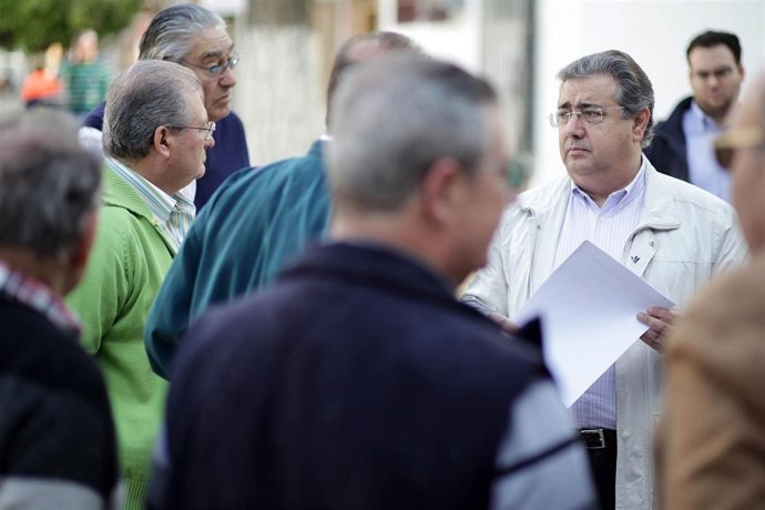 Zoido en su última visita al barrio de El Zodíaco.