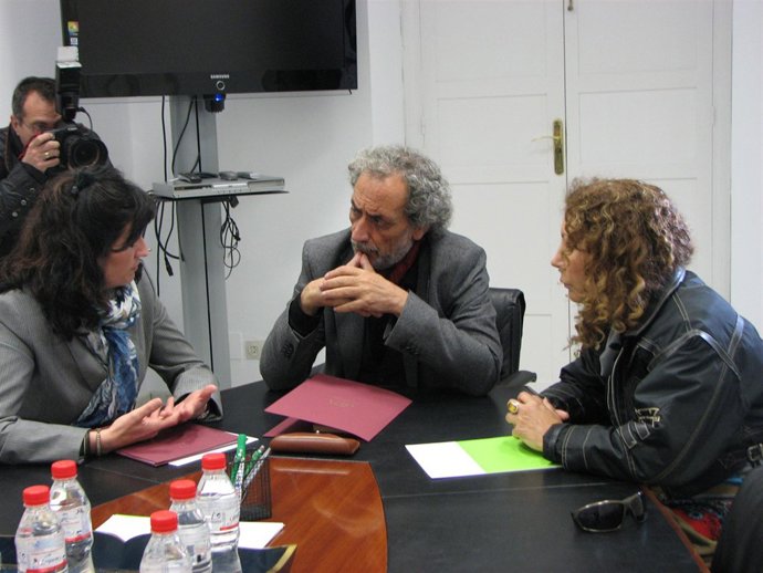 NOTA DE PRENSA 28 03 2011 El Defensor Del Pueblo Andaluz Estudiará La Queja Del 