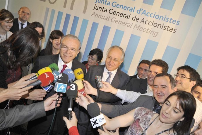 Fainé y Nin en la junta de Criteria de 2010