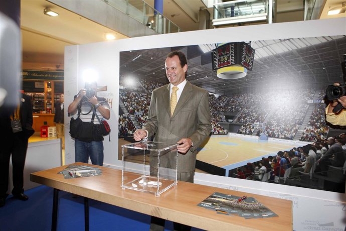 El consejero de Deportes del Cabildo de Gran Canaria, Óscar Hernández