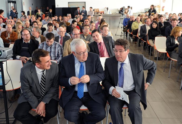 Biel y Aliaga han asistido esta tarde al encuentro de empresarios en Alcañiz