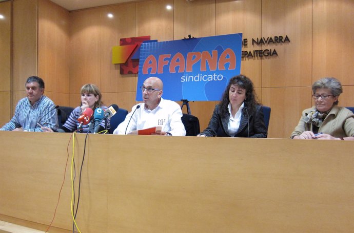 Los miembros de afpna Julián Basterra, Nerea Uribe-Etxebarria, Juan Carlos Labor