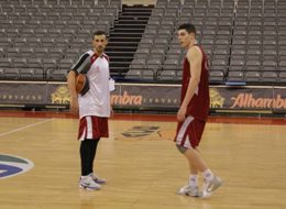 Jugadores del CB Granada, en un entrenamiento