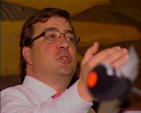 Vara apuesta por una "fórmula cooperativa" de gestión entre Gobierno y CC.AA.