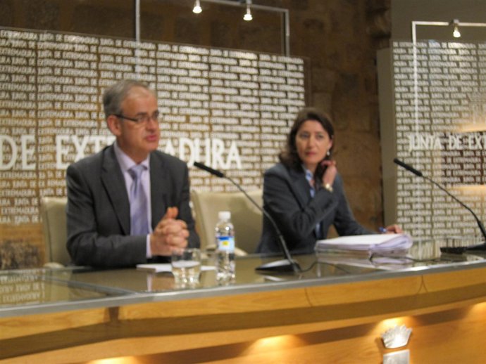 El consejero de Administración Pública y Hacienda, Ángel Franco