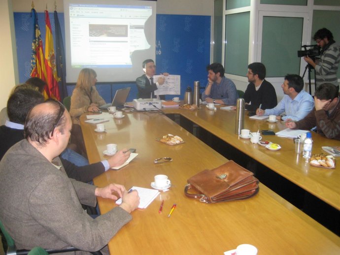 Castellano, en la presentación de la web