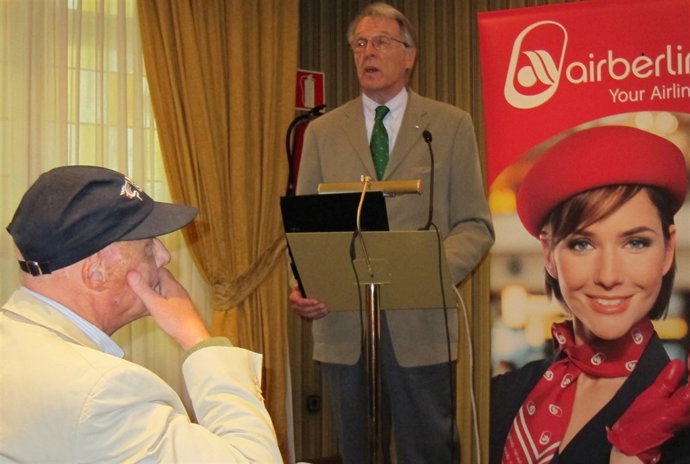 Air Berlin presenta su programación de verano en España