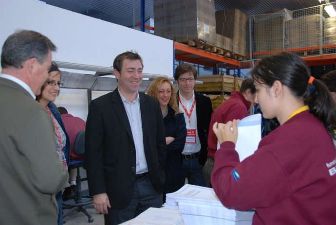 CAMPAÑA PSN PSOE DE CERCA PARA ESCUCHAR 300311