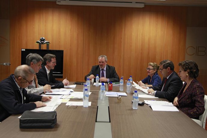 Nota Y Fotos Reunión Patronato Fundación Rioja Salud