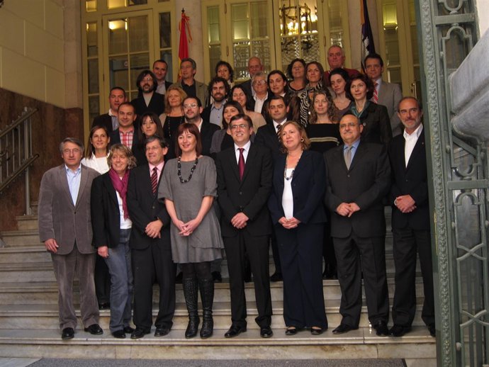 Antich con candidatos al Parlament