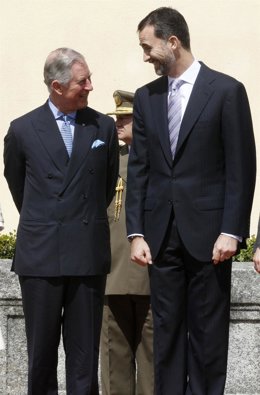 El Príncipe Felipe y Carlos de Inglaterra