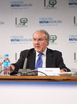 El ex ministro Pedro Solbes durante su intervención en el ciclo de conferencias 
