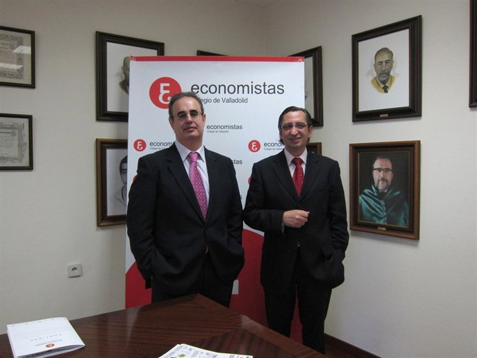 El decano de la Escuela de Empresariales de la UVA junto al decano del Colegio d