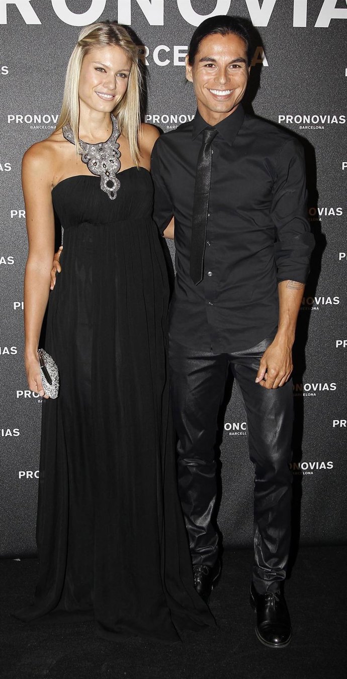 Julio José Iglesias y su novia