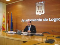 Urquía pide al PP que "ya vale" con "el serial inventado por Gamarra y San Martín" sobre las esculturas