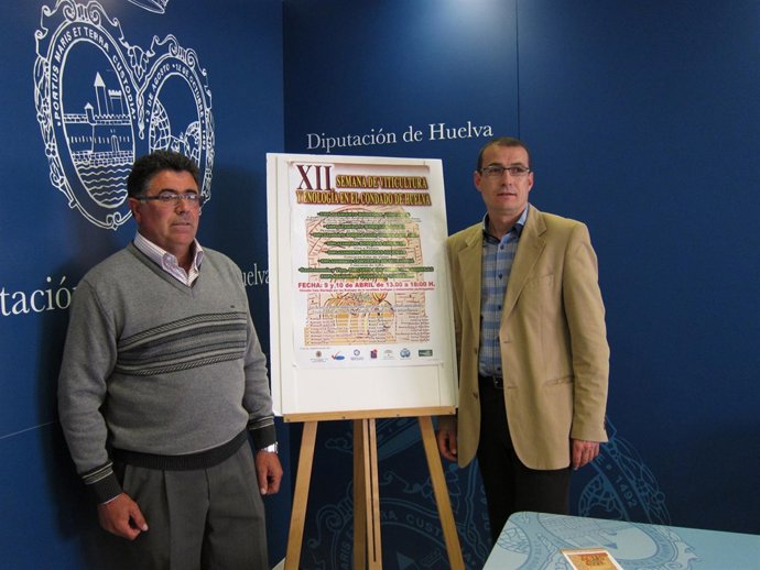 El alcalde de Bollullos, Francisco Díaz Ojeda, junto al concejal de Agricultura,