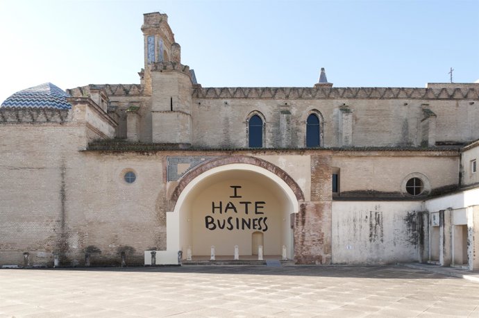 Uno de los cinco murales de la exposición de Jessica Diamond en el CAAC