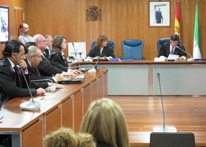 Momento de la lectura pública del fallo de la sentencia del caso 'Ballena Blanca