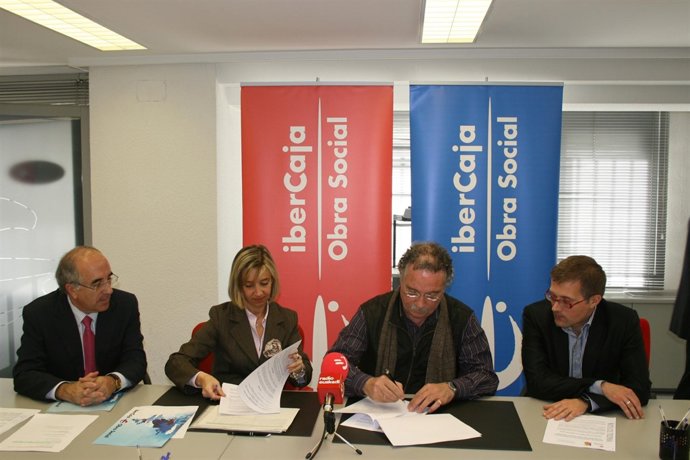 Ibercaja concede 74.000 euros a siete proyectos sociales en Navarra.