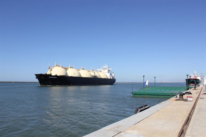 Resultado de los trabajos que se han ejecutado en el Muelle Sur para la llegada 