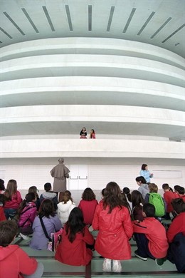 Detectives en la ópera en el Palau de les Arts