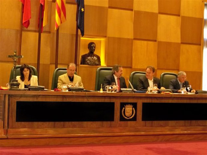 Pleno Enviando Por Correo Electrónico: PLENO AYUNTAMIENTO ZARAGOZA 030