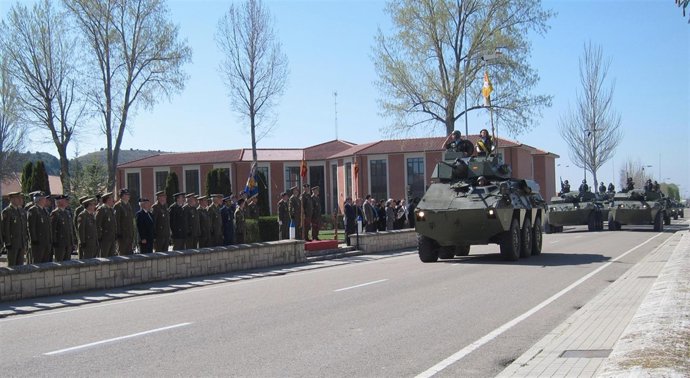 Desfile del Grupo de Caballería de Reconocimiento 'Santiago' VII de la Brilat du