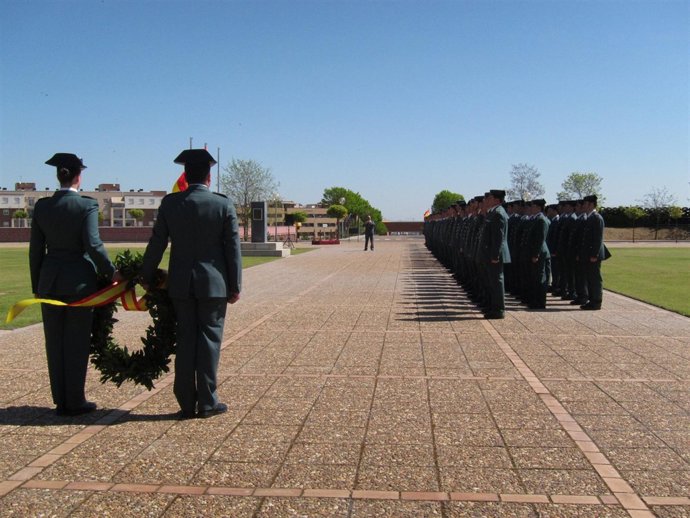 Guardias Civiles se gradúan en cursos de motoristas y atestados en Mérida