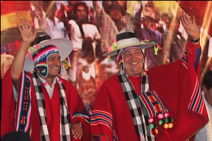 Los presidentes de Venezuela, Hugo Chávez; y Bolivia, Evo Morales.