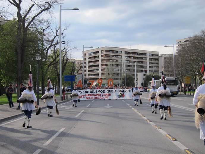 Manifestación en Pamplona contra el TAV.