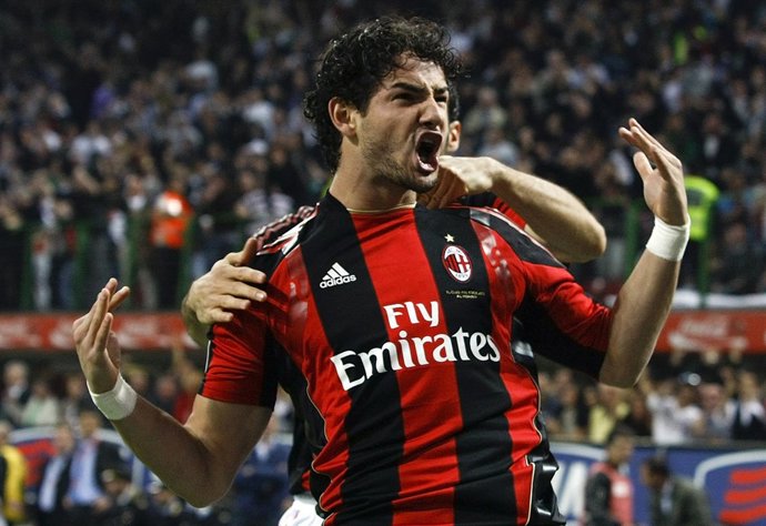 El Milan vence al inter